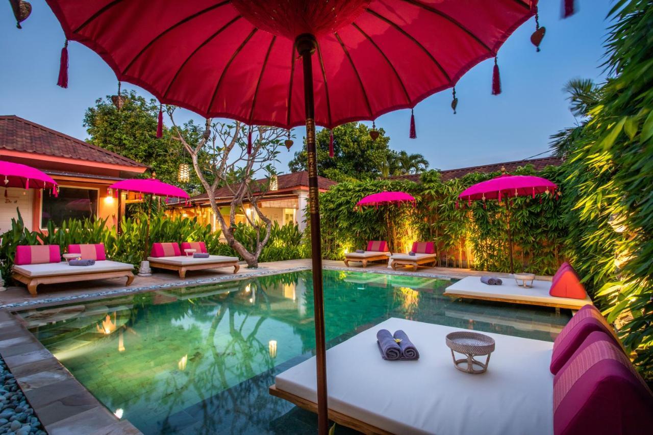 Pinkprivate Sanur - For Cool Adults Only Bed & Breakfast Exterior photo